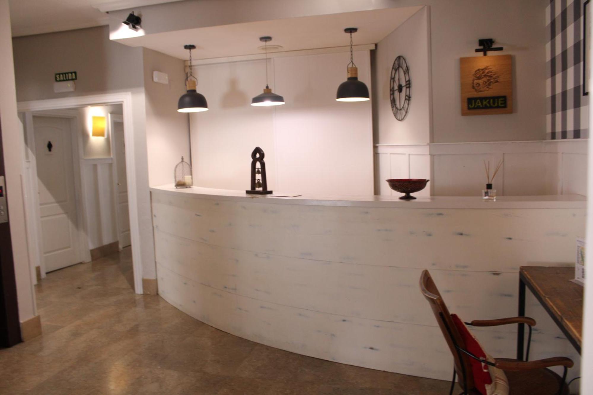 Hotel Jakue Puente La Reina Ngoại thất bức ảnh